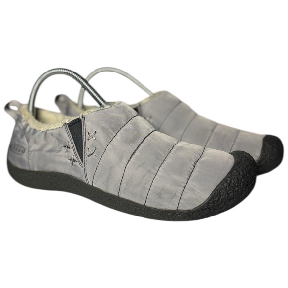 KEEN Cush Howser II Slipper Shoes Womens Size 9.5 Grey Quilted Cozy Microfleece - Picture 1 of 9